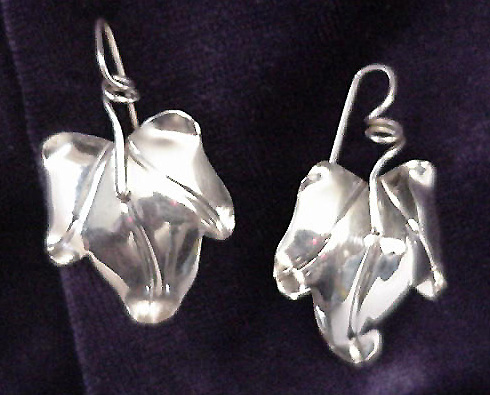 Short Ivy Earring