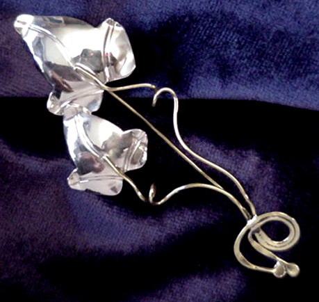 Double Ivy Pin